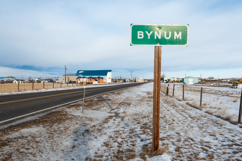 Montana Photojournalist Bynum School Dancing01